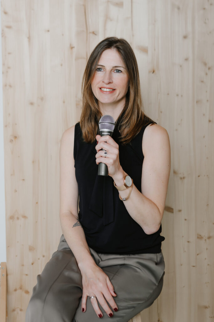 Mareike Mutzberg speaking about Kaleidoscope Minds